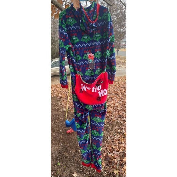 Christmas Blue Kiss Me Mistletoe Hohoho Union Suit Sleeper Adult Small - Picture 6 of 8